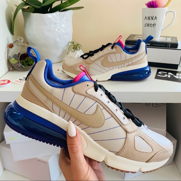 Nike Shoes - NWT Nike Air Max futura special edition sneakers